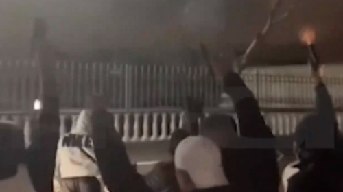 Βίντεο σοκ: Ρομά πυροβολούν με ημιαυτόματα στα Λιόσια - &quot;Πόλεμος&quot; μεταξύ συμμοριών