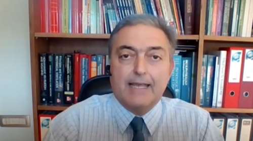 Ο Βασιλακόπουλος απαντά στην Ακρίτα: Δεν τραγουδάω σε εκπομπή της Αννίτας Πάνια, αλλά σε μεζεδοπωλείο