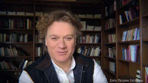 Ακόμα και ο Γαϊτάνος μένει σπίτι και δεν πάει στον Επιτάφιο - Το νέο σποτ των Jumbo [Βίντεο]