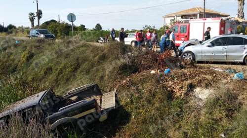 Σοκαριστικό τροχαίο στο Κατσικάρι Πύργου – Ένας νεκρός και 4 τραυματίες - Το ΙΧ έπεσε σε κανάλι [βίντεο]
