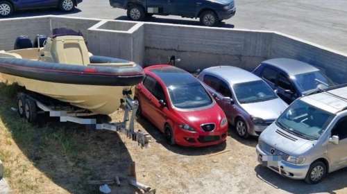 Κύκλωμα έφερνε μετανάστες στην Εύβοια από την Τουρκία - Ο διακινητής προσπάθησε να εμβολίσει το Λιμενικό που τον καταδίωκε