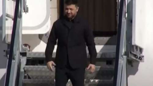 Εφτασε στην Αθήνα ο Ζελένσκι - Συνάντηση με Μητσοτάκη, συμφωνία μεταφοράς LNG στην Ουκρανία