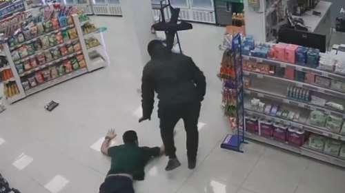 Σπείρα λήστευε ΑΤΜ με τη μέθοδο του οξυγόνου - 500.000 ευρώ η λεία τους - &quot;Πάω για ψάρεμα&quot; έλεγαν συνθηματικά [βίντεο]