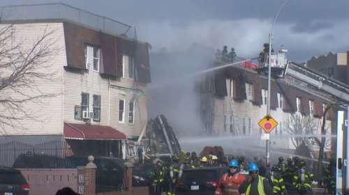 Τραγωδία στη Νέα Υόρκη: Ένας νεκρός και 9 τραυματίες από έκρηξη σε κτίριο στο Μπρονξ [Βίντεο]
