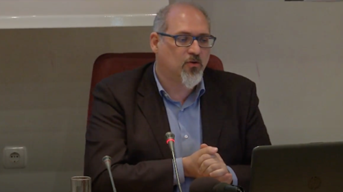 Προειδοποίηση Θωμαΐδη: Παρακινδυνευμένο να μιλάμε για άνοιγμα με τόσο υψηλό ιικό φορτίο