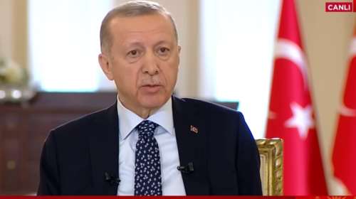 Πάγωσαν όλοι στην Τουρκία με την ξαφνική αδιαθεσία Ερντογάν on air - Διακόπηκε η συνέντευξή του [βίντεο]