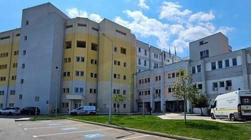 Αδιανόητο: Νεκρό αγοράκι έξι μηνών - Η  μητέρα του το ξυλοκόπησε μέχρι θανάτου στη Βέροια