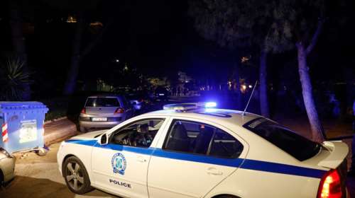 Θεσσαλονίκη: Είχαν κλειδώσει μικρό παιδί σε πορτ παγκάζ για να μην το βρουν οι αστυνομικοί