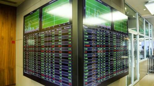 Στις αγορές το Δημόσιο με επανέκδοση 15ετών και 30ετών ομολόγων - Υπερκέρδη από swap και επαναγορά ομολόγων