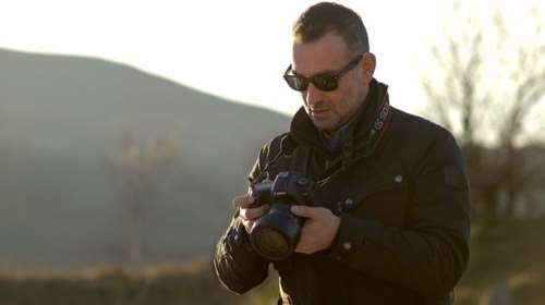 LG OLED Gallery TV: Η Τέχνη συναντά την τεχνολογία στην έκθεση "Non-Returns" του Σωτήρη Δανέζη