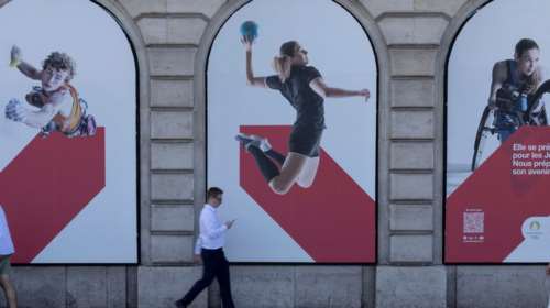 Παραολυμπιακοί Αγώνες 2024: &quot;Παράδοξο&quot; - Χορευτές με αναπηρία και μια γεύση από Emily in Paris στην τελετή έναρξης