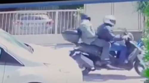 Γιώργος Καραϊβάζ: Αποκαλυπτικό βίντεο ντοκουμέντο - Οι δολοφόνοι διαφεύγουν λίγα λεπτά μετά την εν ψυχρώ εκτέλεση