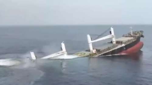 Σώος εντοπίστηκε ο Ελληνας ένοπλος φρουρός του &quot;Eternity C&quot; - Ήταν για 48 ώρες στη θάλασσα