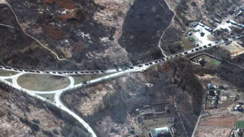 Ουκρανία: Γιγαντιαία ρωσική στρατιωτική οχηματοπομπή μήκους 64χλμ βόρεια του Κιέβου - Νεκροί άμαχοι στο Χάρκοβο