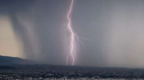 Κακοκαιρία Άριελ: Έκτακτο δελτίο της ΕΜΥ για καταιγίδες και επικίνδυνα φαινόμενα - Αναλυτική πρόγνωση