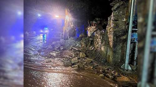 Προβλήματα στη Ζάκυνθο από την κακοκαιρία Αtena: Απεγκλωβισμοί - Κατέρρευσε τοιχίο [εικόνες - βίντεο]