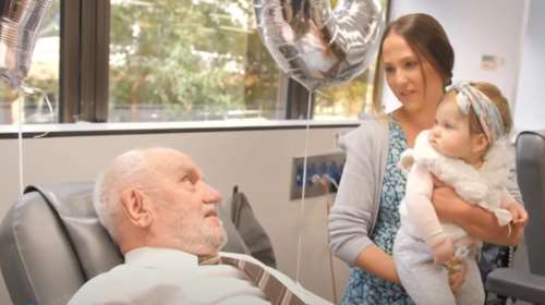 Τζέιμς Χάρισον: Πέθανε ο άνθρωπος με το &quot;χρυσό χέρι&quot; - Ο αιμοδότης με το σπάνιο αντίσωμα που έσωσε πάνω από δύο εκατ. παιδιά