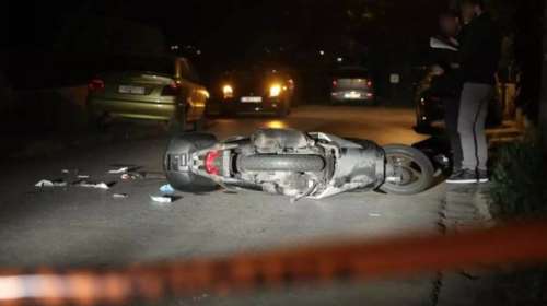 Πάτρα: Σφοδρή σύγκρουση μεταξύ δύο δικύκλων- Διασωληνωμένος ο ένας οδηγός, μία 12χρονη τραυματίας