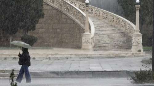 Η ΕΜΥ αναβαθμίζει την κακοκαιρία με Έκτακτο Δελτίο Επικίνδυνων Καιρικών Φαινομένων - Στη Θεσσαλία ο Κικίλιας