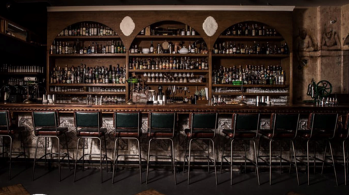 Κορονοϊός: Διαδικτυακό μπαρ για να "βγεις" για ποτό εν μέσω καραντίνας