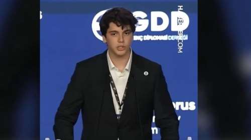 &quot;Σφήνα&quot; του 18χρονου εγγονού του Ερντογάν στα σενάρια για τη διαδοχή του - Είδηση σε όλα τα τουρκικά ΜΜΕ