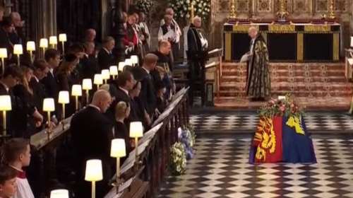 Κηδεία βασίλισσας Ελισάβετ: Στη βασιλική κρύπτη του Αγ. Γεωργίου η σορός της - Δίπλα στον Φίλιππο μετά από 1,5 χρόνο