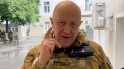 &quot;Η Ρωσία σύντομα θα έχει νέο πρόεδρο&quot;: Ποιος είναι ο Πριγκόζιν που απείλησε τον Πούτιν - Από σεφ του Κρεμλίνου στη Βάγκνερ
