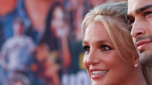 O Σαμ Ασγκάρι σπάει τη σιωπή του για το διαζύγιο με την Μπρίτνεϊ Σπίαρς - Φήμες για απιστία με τον καμαριέρη και συχνούς καβγάδες