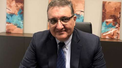 Εξαδάκτυλος: Βλέπουμε εμβολιασμένους στην αρχική φάση να νοσούν ακόμη και σοβαρά