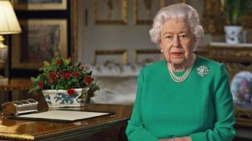 Βασίλισσα Ελισάβετ: Αυτά είναι τα 2 ξεχωριστά κοσμήματα που θα φορά στον τάφο της [Εικόνες]