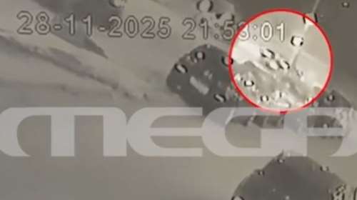 Η στιγμή που γνωστός επιχειρηματίας έκανε πίστα τη Βουλιαγμένης αγγίζοντας τα 216 χλμ. με τη Lamborghini του