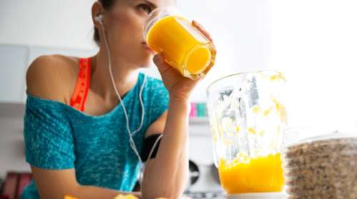 Αποτοξίνωση μόνο με χυμούς για να χάσουμε κιλά: Γιατί μπορεί να είναι επικίνδυνη, σύμφωνα με νέα έρευνα