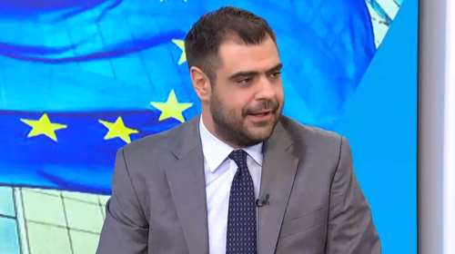 Μαρινάκης: Ο ανασχηματισμός είναι αποκλειστικό προνόμιο του πρωθυπουργού