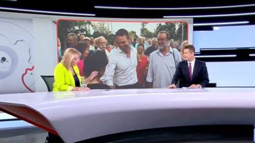 Λ. Ιωάννου σε Α. Σρόιτερ: &quot;Έχετε κοινά με τον Κασσελάκη ψηλός, όμορφος, αθλητικός&quot; - &quot;Δεν πάω για αρχηγός του ΣΥΡΙΖΑ&quot;