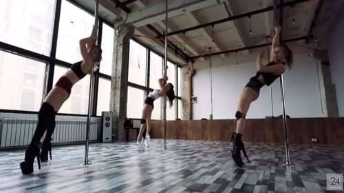 Ρωσία: Άνοιξε η πρώτη σχολή pole dancing για μουσουλμάνες με έγκριση του τοπικού ιμάμη