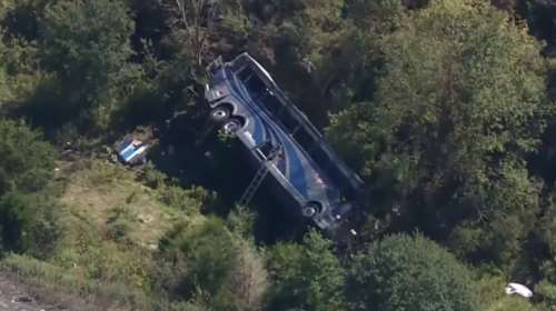 ΗΠΑ: Λεωφορείο με μαθητές έπεσε σε χαράδρα στη Νέα Υόρκη – Δύο νεκροί και δεκάδες τραυματίες [βίντεο]