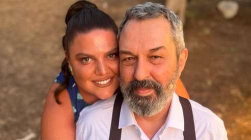 Η φωτογραφία του Χρήστου Χατζηπαναγιώτη μέσα από το νοσοκομείο με την Δανάη Μπάρκα