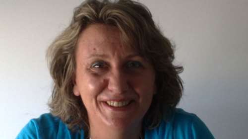 Δεύτερη παραίτηση στον ΣΥΡΙΖΑ μετά τη νίκη Κασσελάκη: Παραιτήθηκε η Λιάνα Κωνσταντίνου από την οργάνωση Μαραθώνα