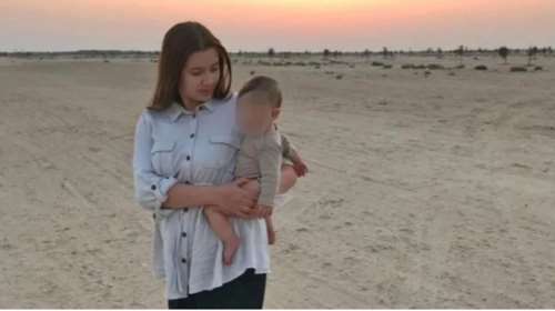 Γλυκά Νερά: Δεν αλλάζει το επίθετο της μικρής Λυδίας – Διαψεύδει ο δικηγόρος της οικογένειας της Καρολάιν