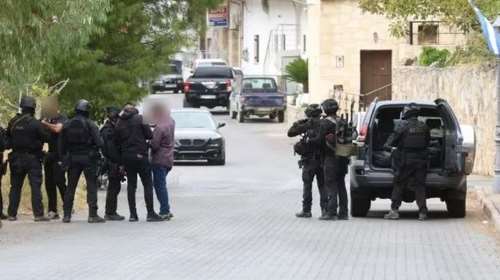 Βορίζια: "Δεν ήθελαν να πάρει το σπίτι η άλλη οικογένεια" - "Κυνηγιούνται σαν τα σκυλιά" - Συγκλονιστικές μαρτυρίες