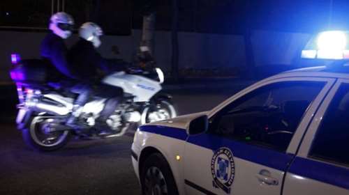 Τρόμος στο κέντρο της Αθήνας: Παλαιστίνιος δάγκωσε αστυνομικό και χτύπησε περαστικό με μπουκάλι στο κεφάλι