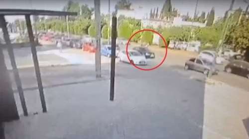 &quot;Μάχη&quot; για τη ζωή της δίνει η 3χρονη που παρασύρθηκε από μηχανή στην Κηφισίας - Κρίσιμα τα επόμενα 24ωρα