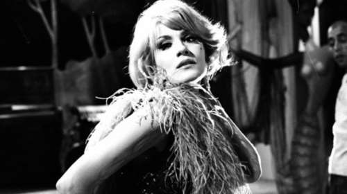 Μαίρη Χρονοπούλου: &quot;Πούλησε όλα τα χρυσαφικά της. Δεν είχε λεφτά&quot; - Τι αποκάλυψε η οικιακή βοηθός Λαμάρα για τη διαθήκη