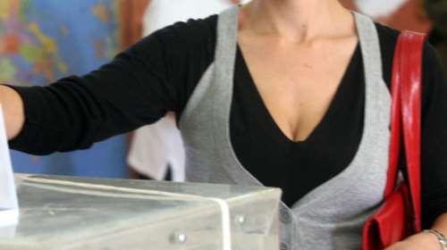 Δημοσκόπηση GPO: 7 στους 10 θέλουν νέα κυβέρνηση, αλλά η ΝΔ έχει διπλάσια διαφορά από το δεύτερο ΠΑΣΟΚ