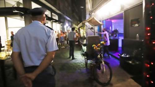 Το σχέδιο της ΕΛ.ΑΣ. για μερικό lockdown σε πάρκα και πλατείες: Μεγάφωνα, κορδέλες, παραινέσεις και διαφημίσεις