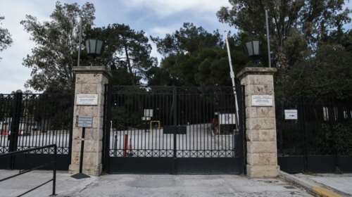 Δεν έγινε εισβολή άνδρα με μαχαίρι στο Κολλέγιο Αθηνών- Δεν βρήκε κανέναν η αστυνομία, η ανακοίνωση του σχολείου