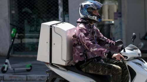 Απίστευτο περιστατικό στη Ρόδο: Ζευγάρι παρήγγειλε πίτσα για να ληστέψει τον διανομέα