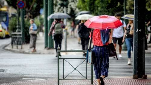 Ερχεται κακοκαιρία από την κεντρική Ευρώπη το Σαββατοκύριακο, λέει ο Μαρουσάκης - Πού θα έχουμε καταιγίδες