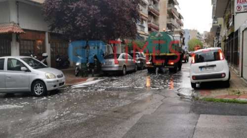 Θεσσαλονίκη: Απολύμανση στη γειτονιά του 35χρονου που κατέληξε από κορονοϊό [εικόνες &amp; βίντεο]