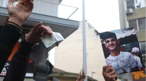 Θεσσαλονίκη: Σε δίκη για ανθρωποκτονία ο αστυνομικός που σκότωσε σε καταδίωξη τον 16χρονο Κώστα Φραγκούλη